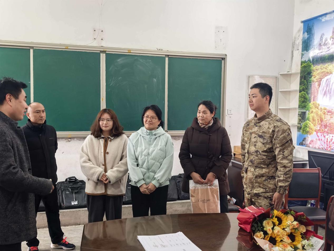 50d0e1658656a602442a26203ae780b1