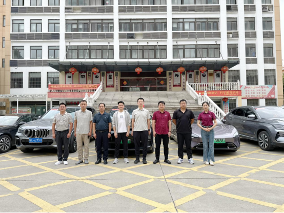 cdbba7aa-8e7e-46c9-be5c-17ae6d7e3548