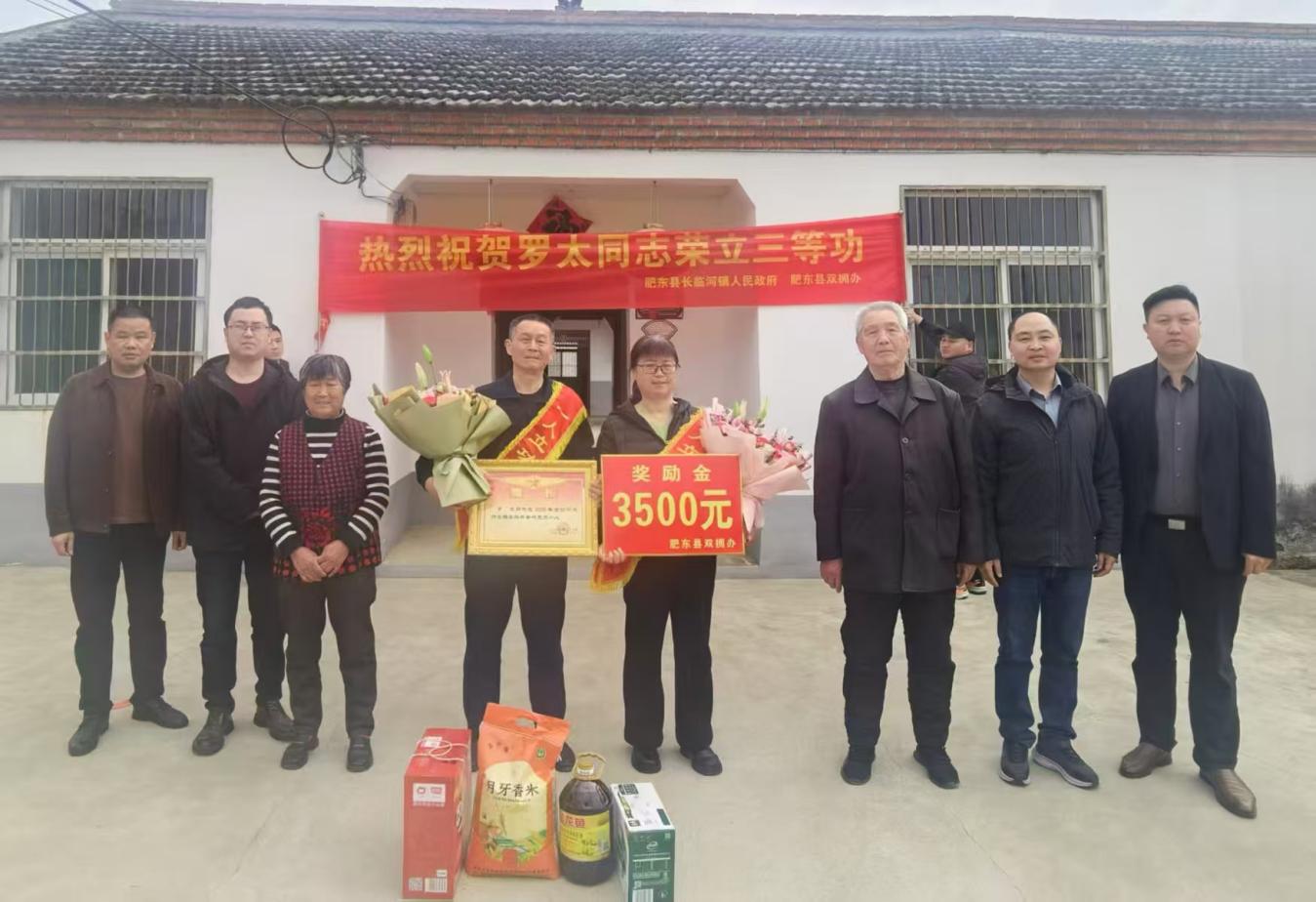 b78a389facdbdd2b5f8b12c56ff5d785