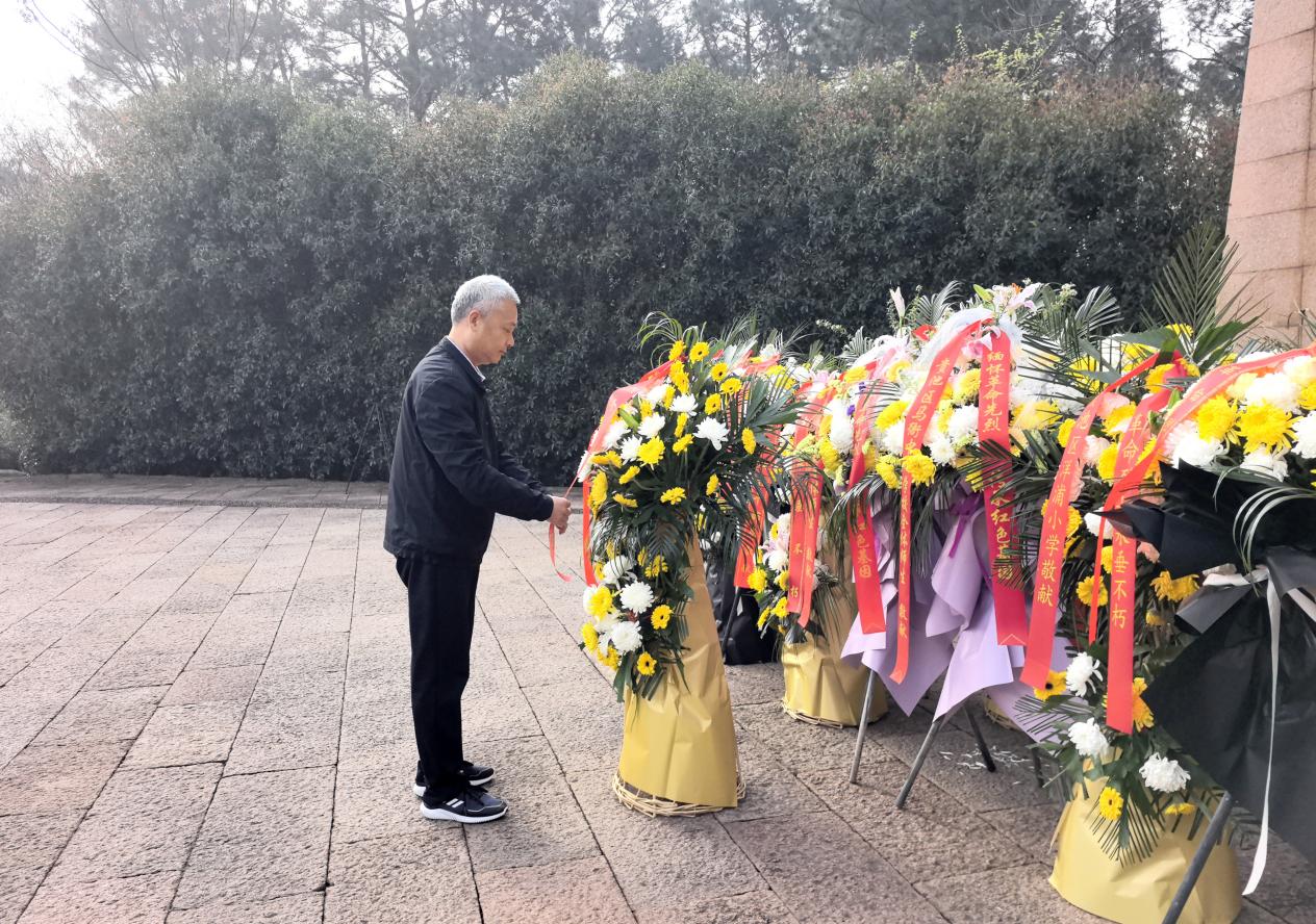 d5aeaa821c2fe5ab2ad3fb5ccf9cd353