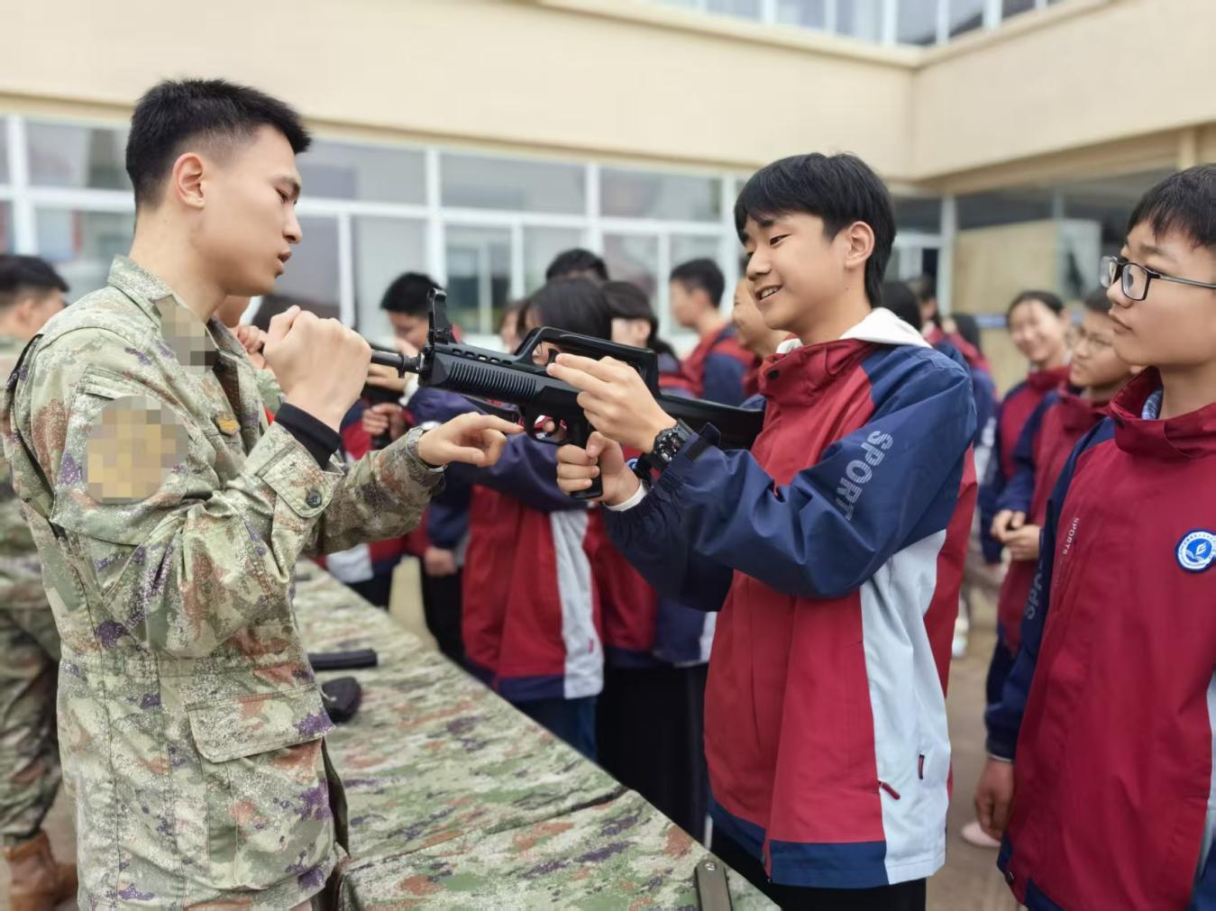 55531cdbb8a7f3220792a53c57e1a98d