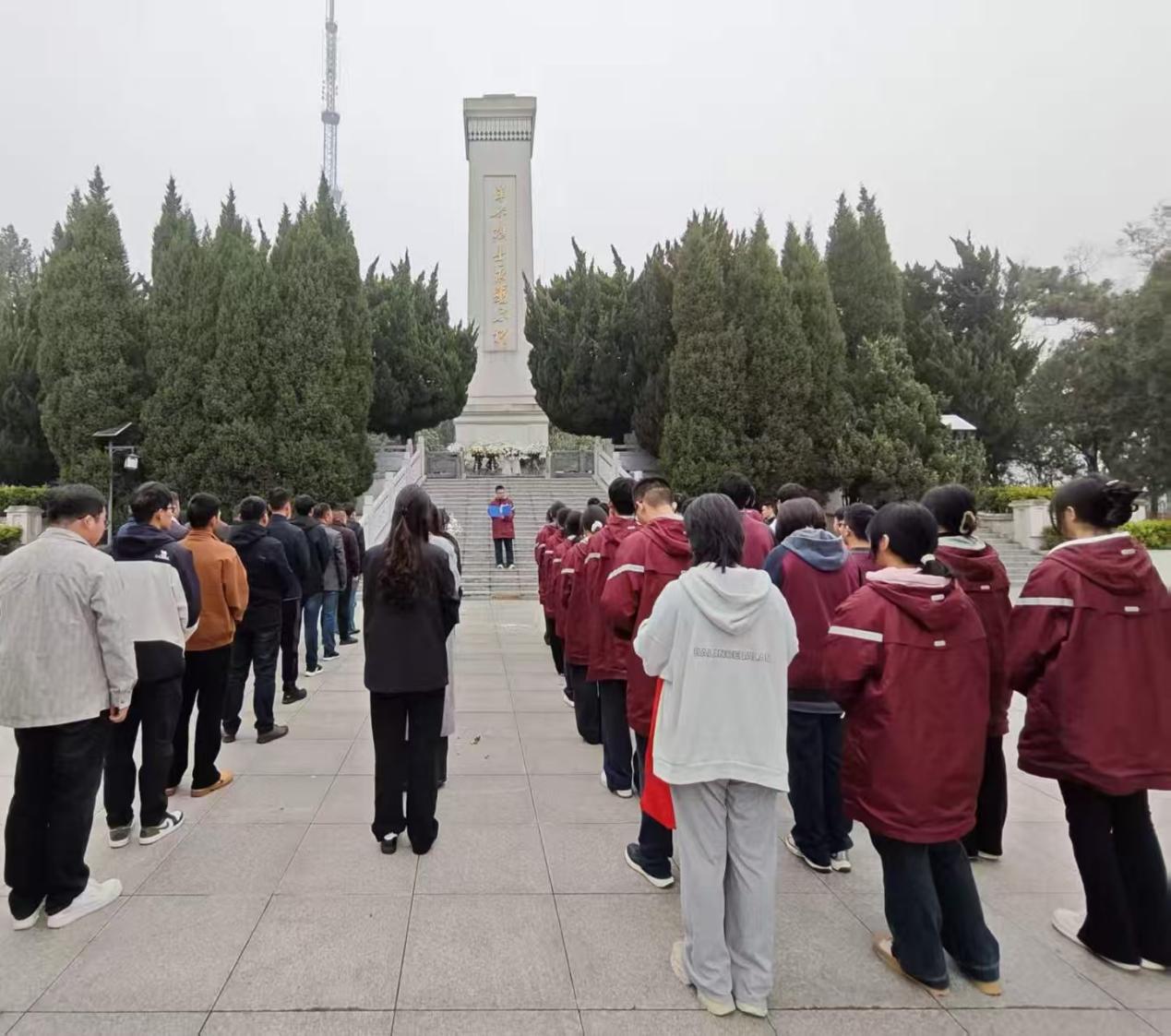 8e70d0f9978fb72a4adff28d768aba50