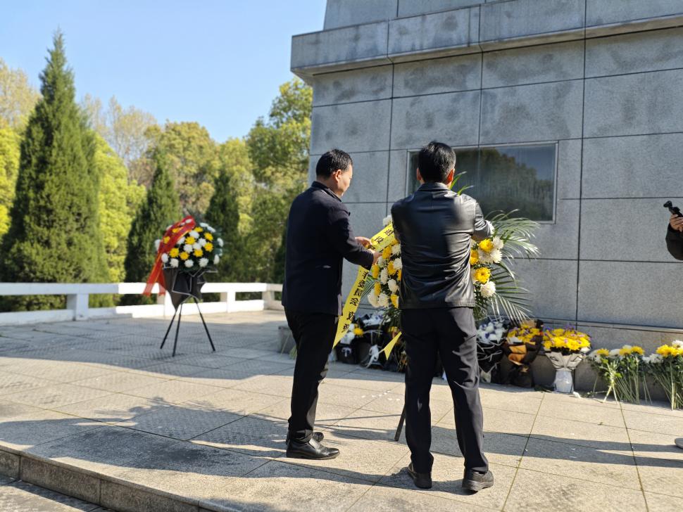 a71d5891e781addf7f21c4b9319237d1