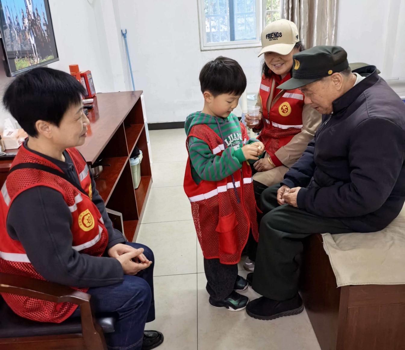 63aae9044bb3818f4c81ada6066c6828