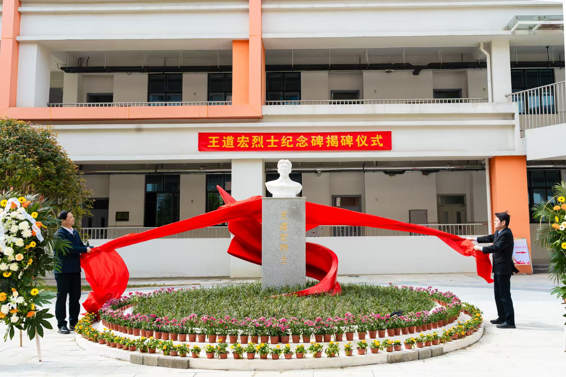 32e0626f81311f92378453b6c06309b2