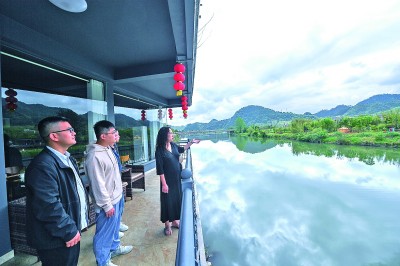 文旅局長變網紅 “流量”能否變“留量”