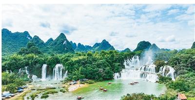 跨国瀑布在哪里 90bdae39dbcc4c58a1fd69a8caed3278.jpg