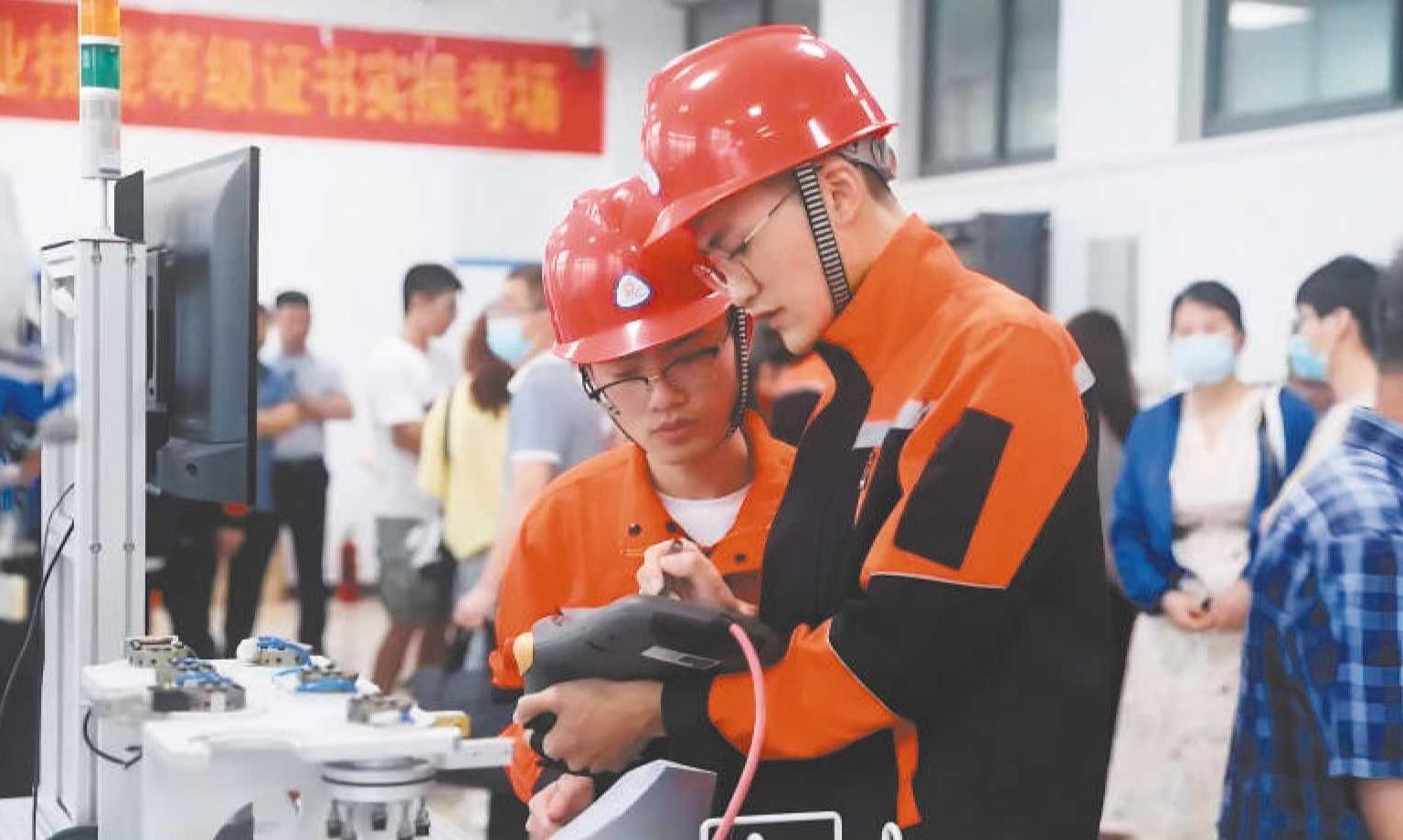 W020251022241194454197.jpg W020251022241194454197.jpg