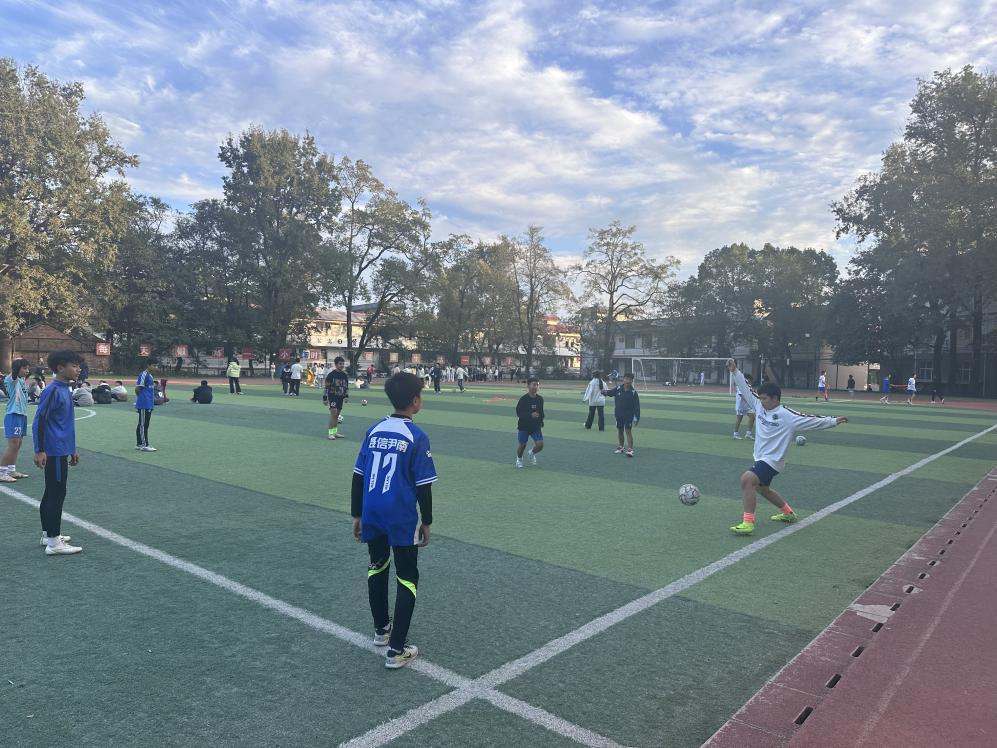 小城何以生机勃勃｜贵州榕江：借“村超”探富民之路(图7)