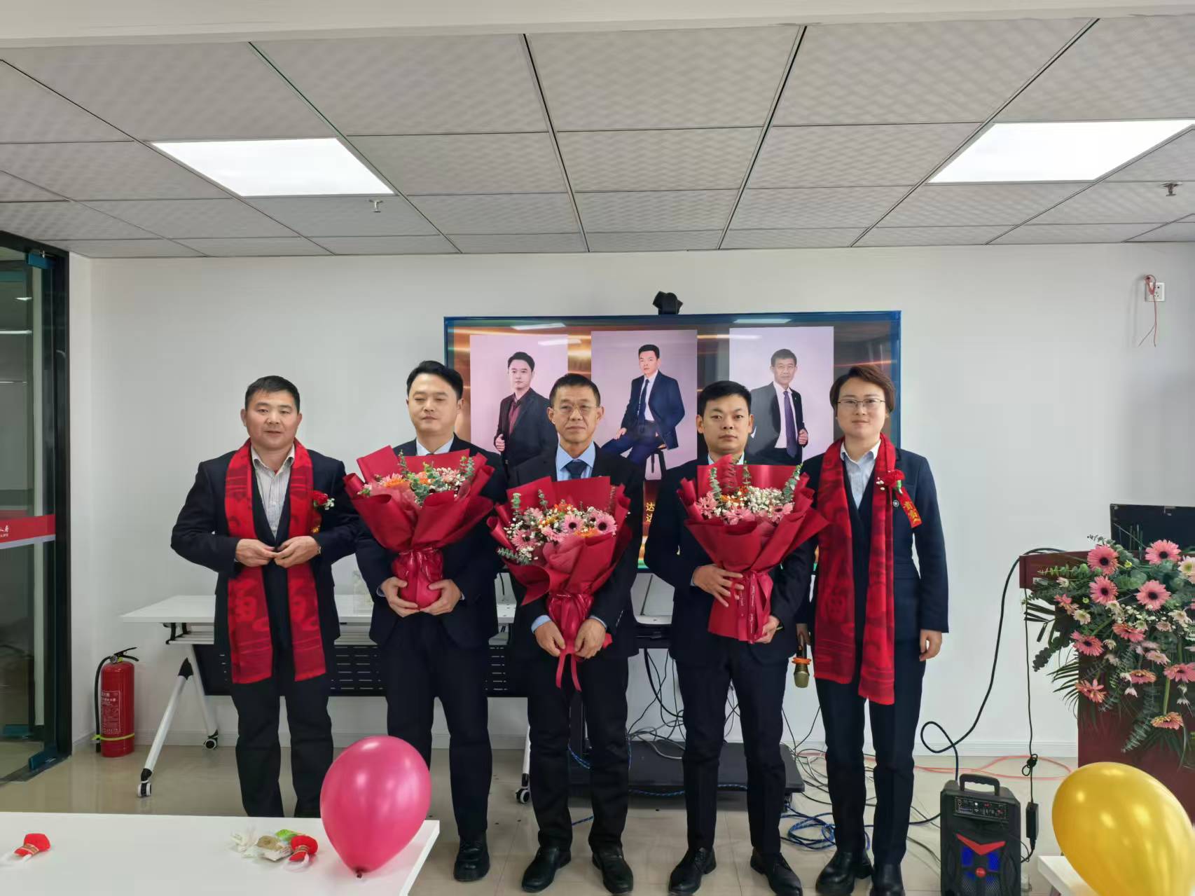 C:\Users\yuhui.ma001\Documents\WeChat Files\wxid_y0pmypy2pi4a22\FileStorage\Temp\2403aae044b962dd11246dfb9e79381.jpg