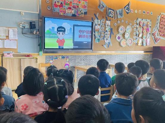 4b63466222e627bbe05461687631f64