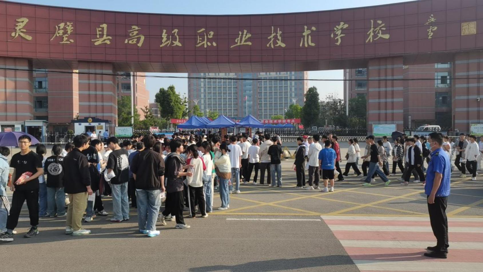 ad0179e8ab84618b901f1e4ce1827be