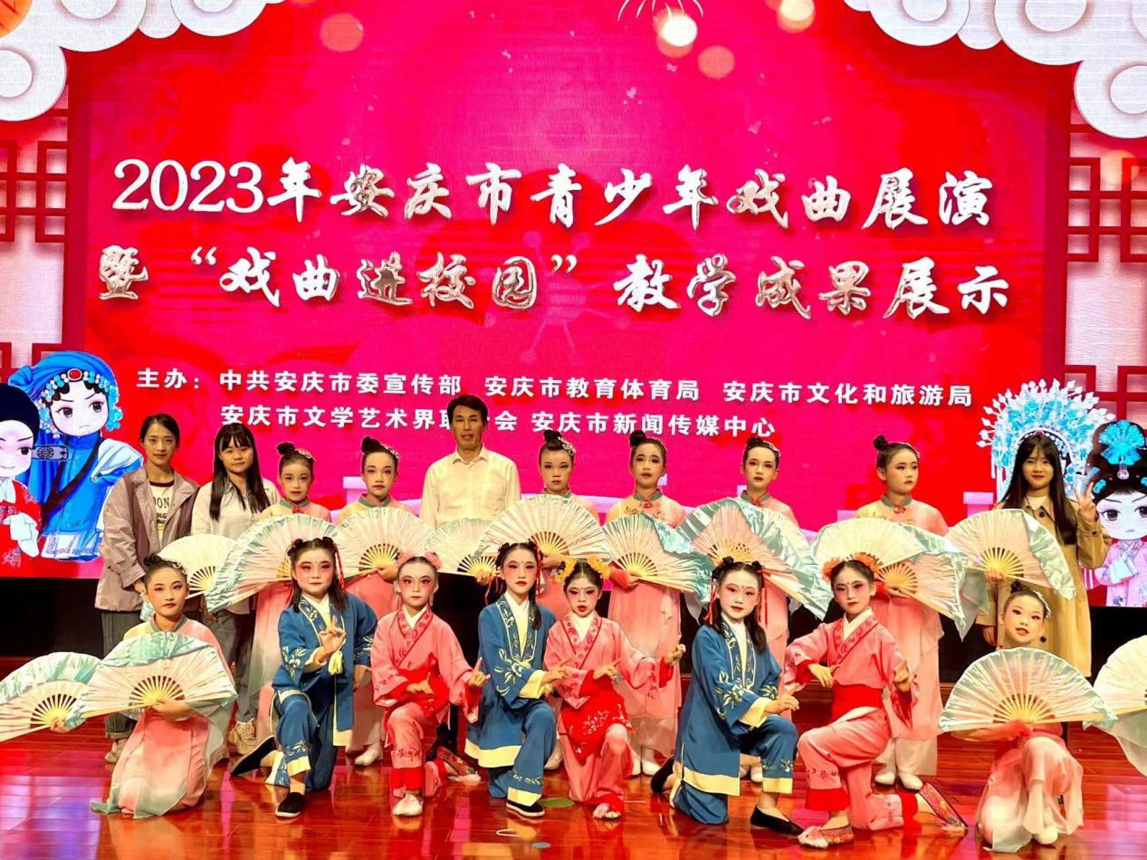 9843894f9c94d828318180890edb97a