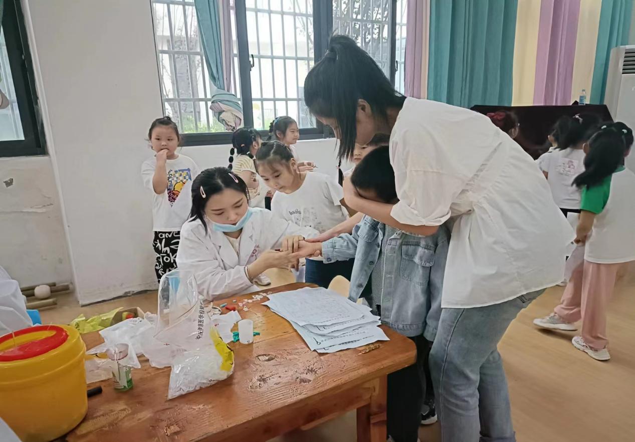 7699f535e2d5cf3301dbbd4eb5960dc