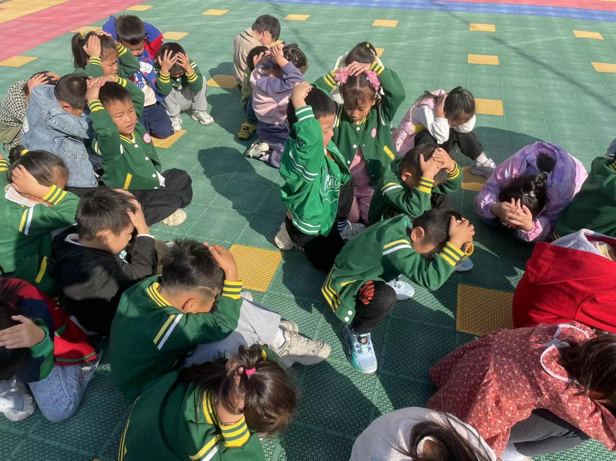 9b573f5a3d1c57915563c75743f07e1