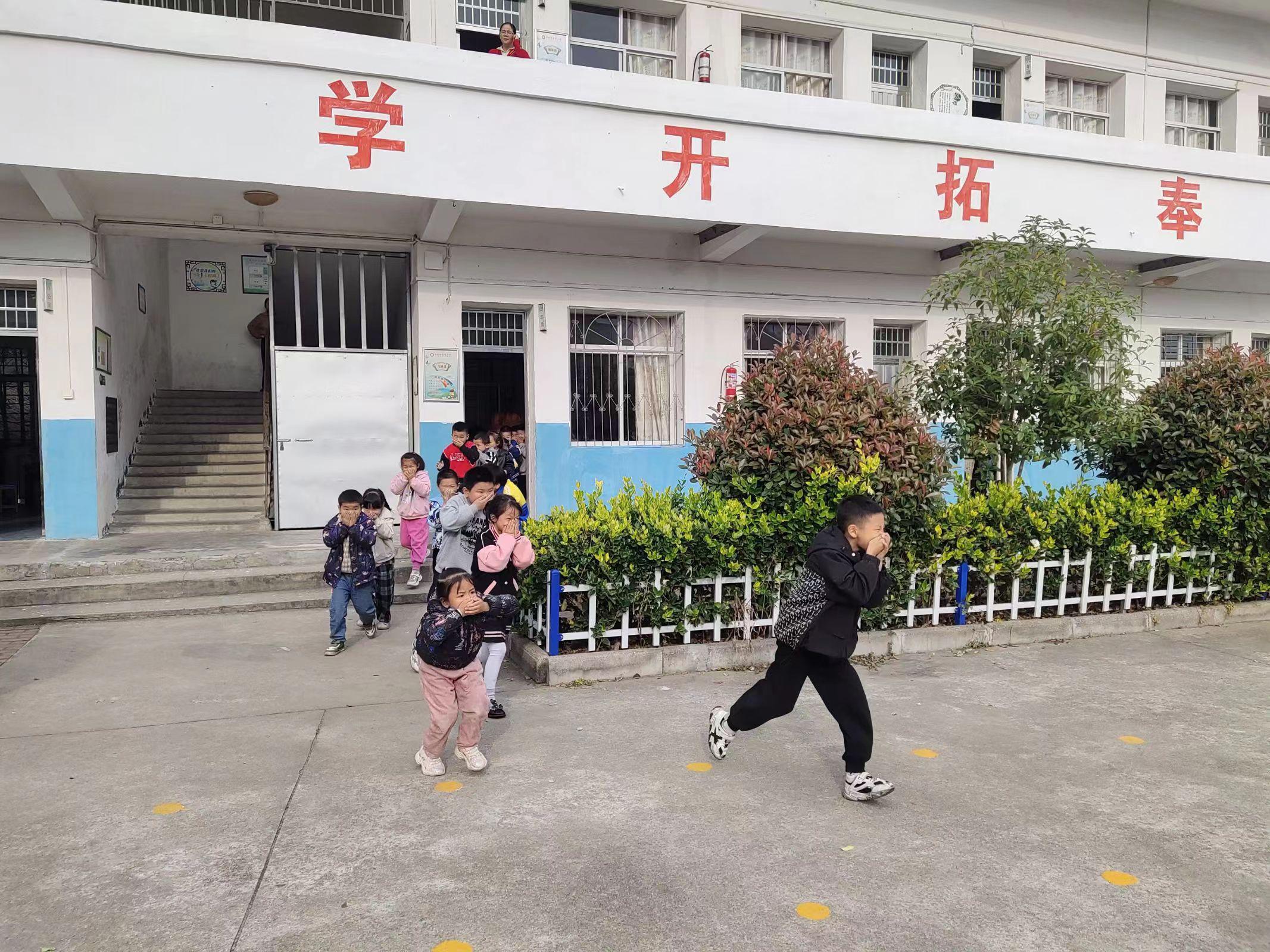 339f7052a7e01f55143440b8407176e