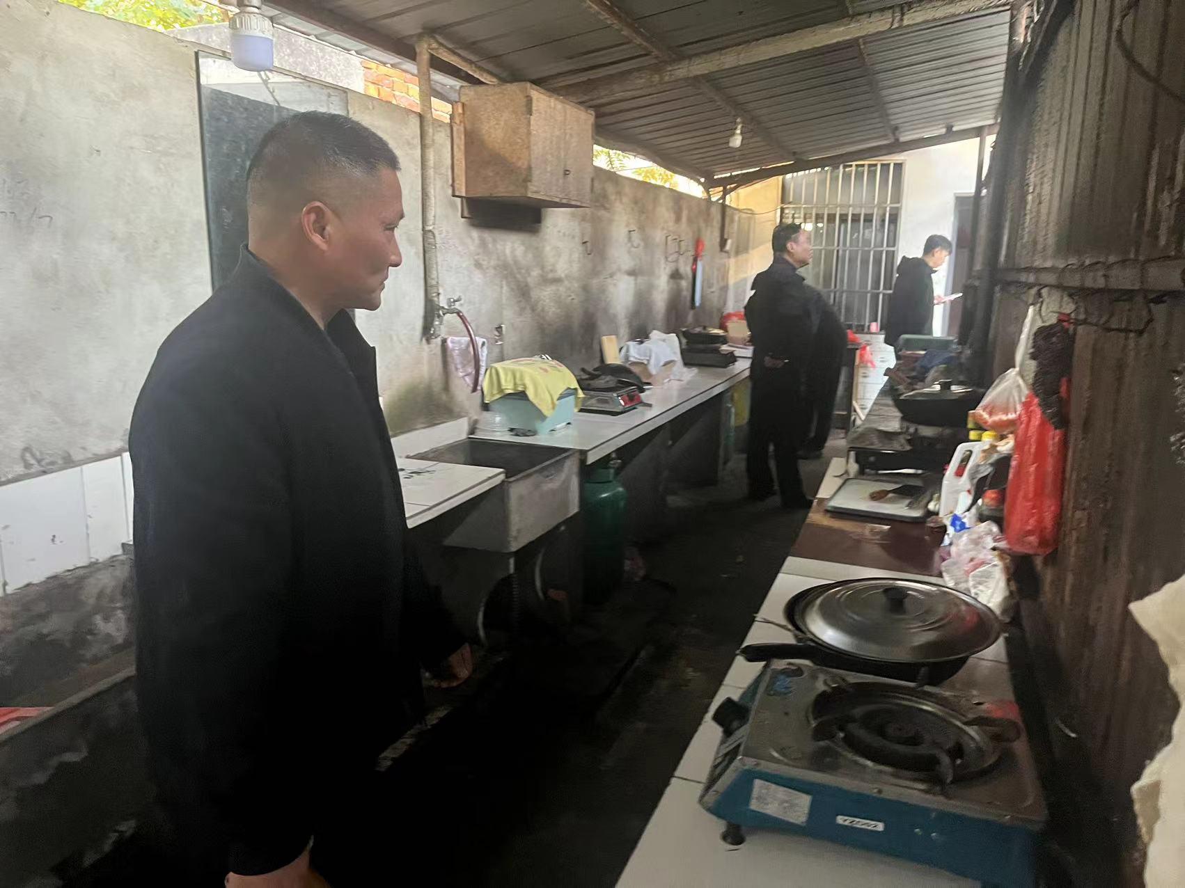 bd93150d5595bcd2e808ef3d70cdb6f