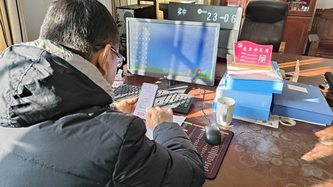 723a4a02d8a2fb70eaaad9aec20a8fd