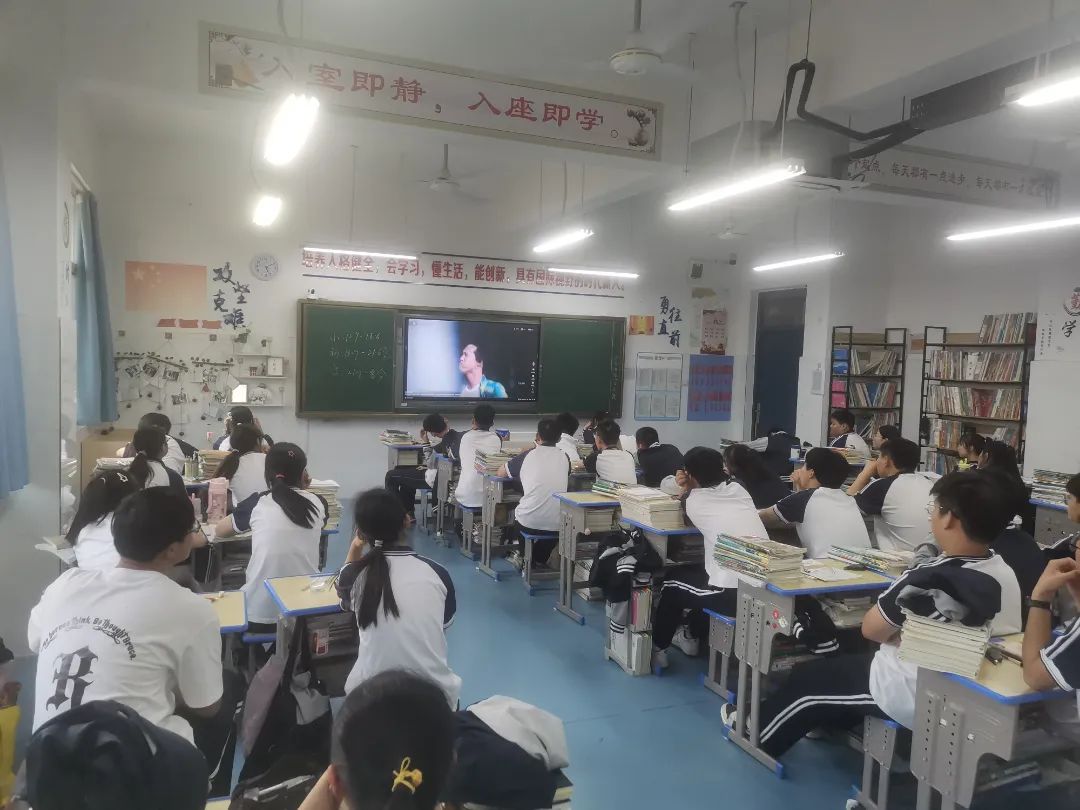 c7d620f66a3d09be010aa6df4da5fb2.jpg 图片