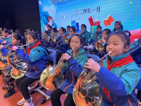 1304cf2ef8e8b316096515143ab8601