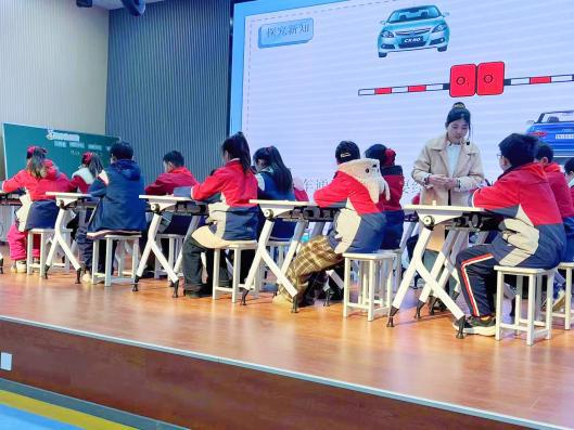 4cd1cff59e964a0a3d0ace1102e2039