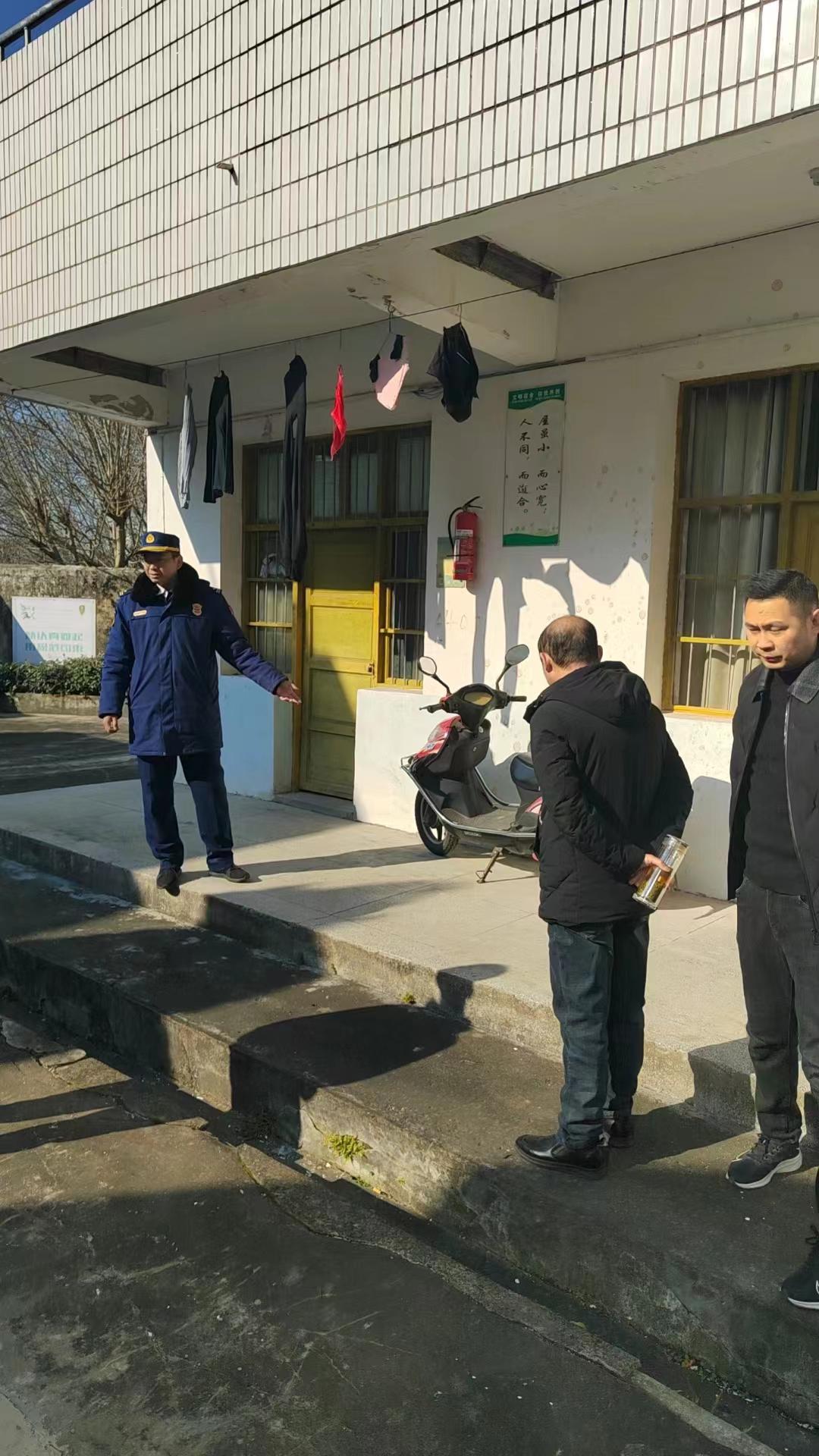 e77f0230edf0b0e64eca6465ee3588d