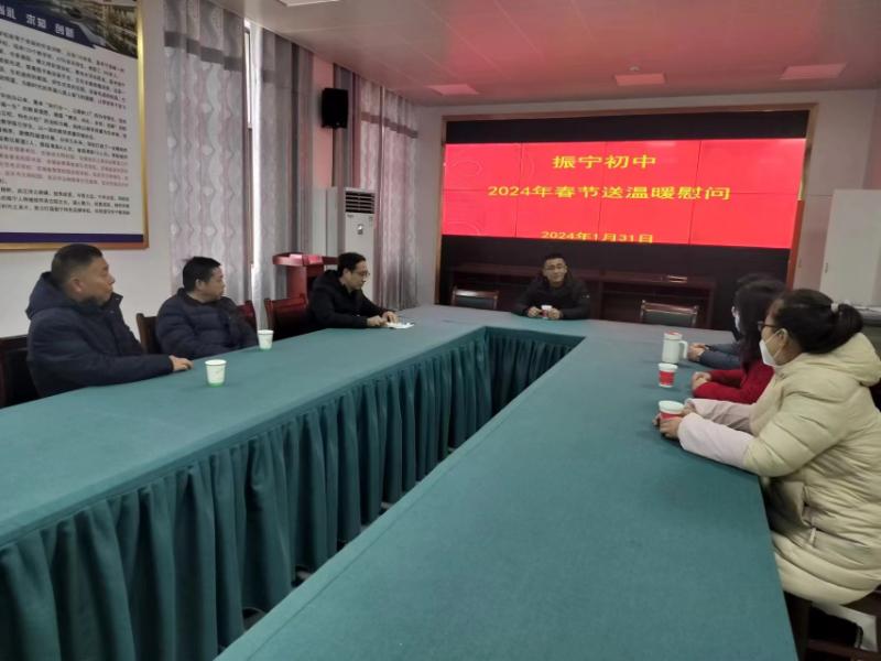 图示, 示意图

中度可信度描述已自动生成
