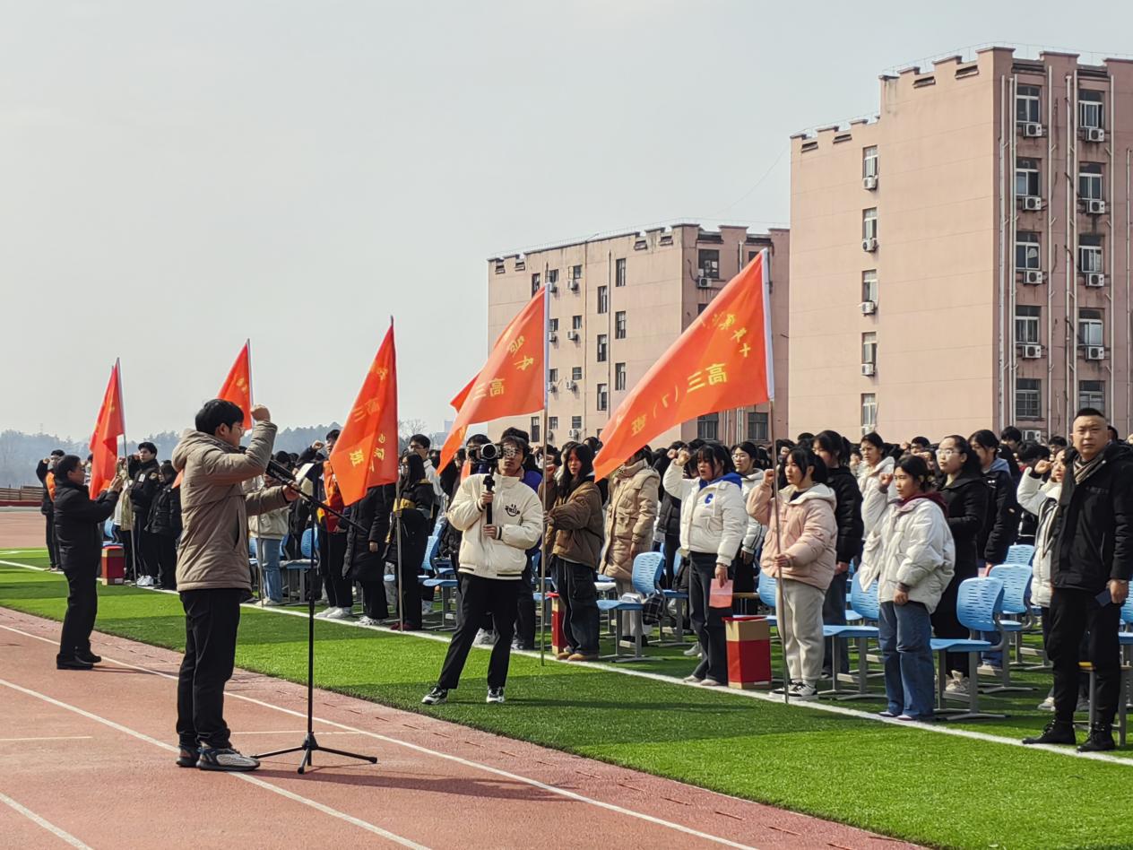 16992c542c7fe9b05f9f8bcbf308959