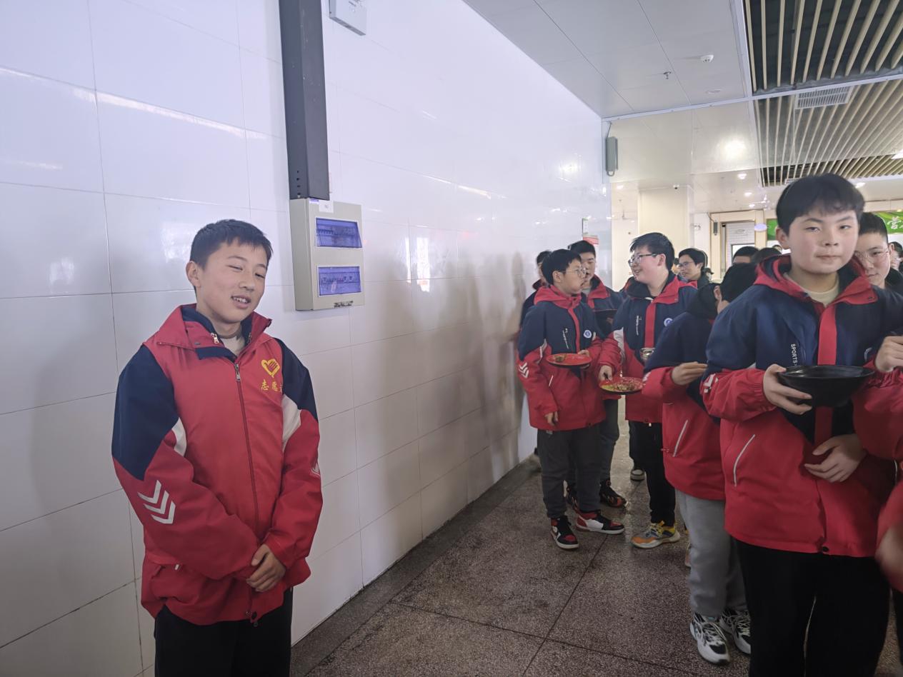 37560b1d4b9578eff1aa022ccd4773d