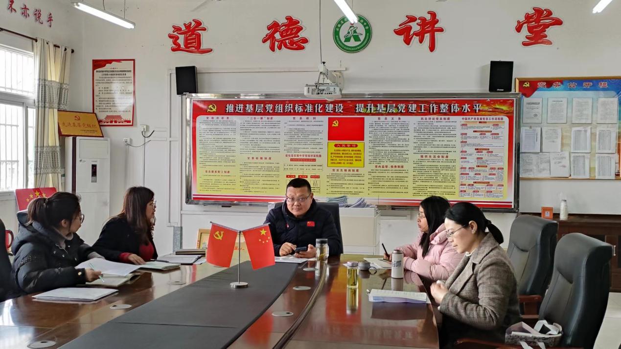 ddd5e8102f6595fc965903f326bec85