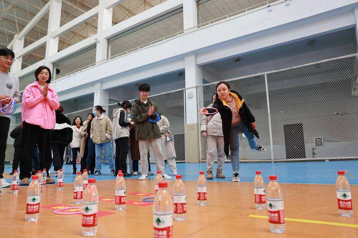 https://www.wnmc.edu.cn/_upload/article/images/48/54/f4c7b4af400899a2b3941bc98193/e28bb4a4-fd81-4884-8b6c-65751bf5f0fa.jpg