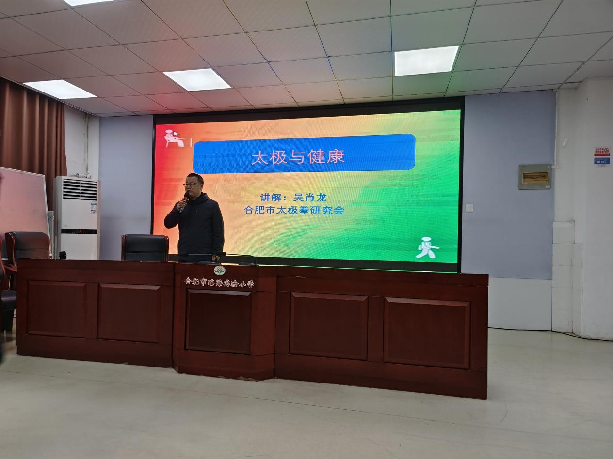 31E24EEF09FA03269CDF1020C4D1323B