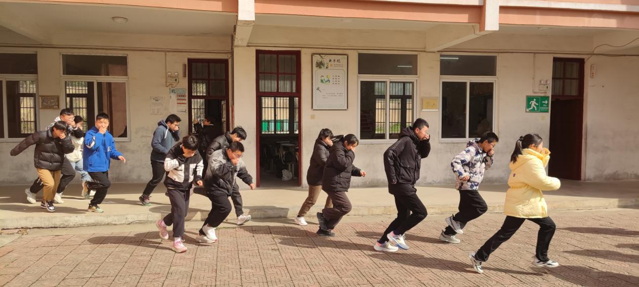 1a2f7ea96ffec81f369e8874f0f4fd2