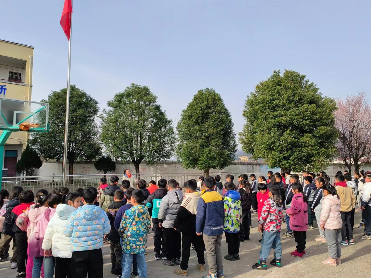 b4177800ed3ee2b0ed3b8a028c7f212