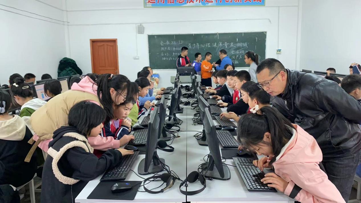 dde0a030160fcc23e9aa2bd1d7c3931