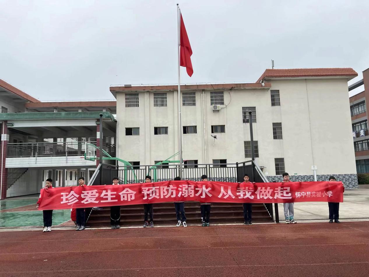 353bd8eec0c504d4634f12d7d825c56