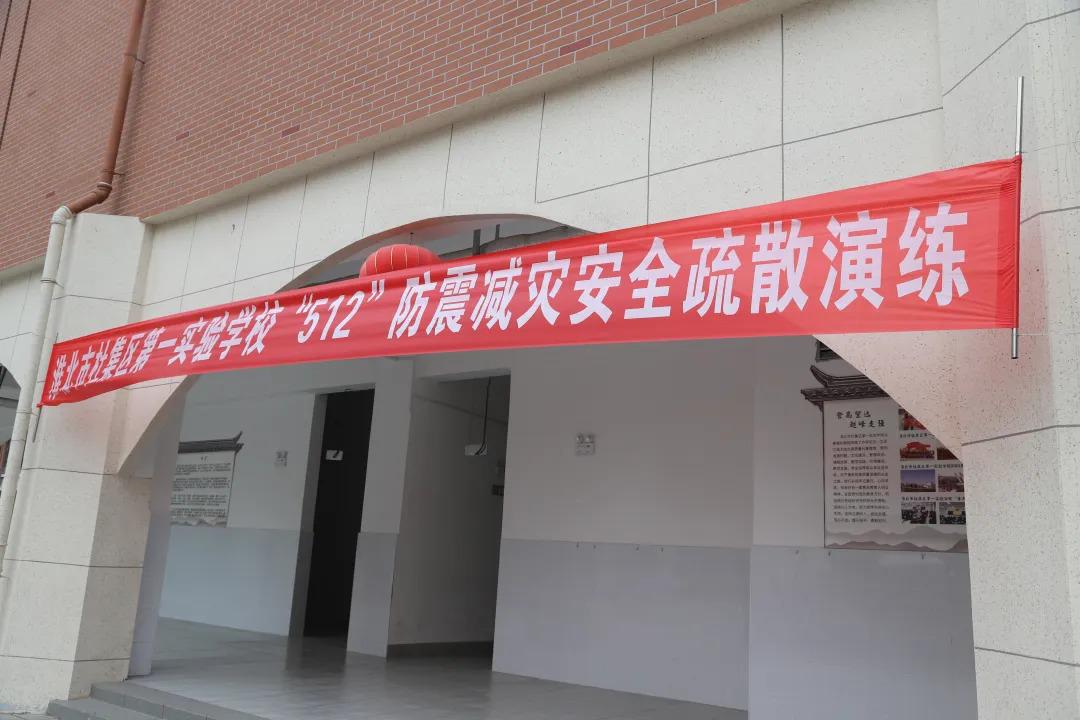 cbbbab29b9422a1a27a9a307b8215ede-sz_7510828 (1)
