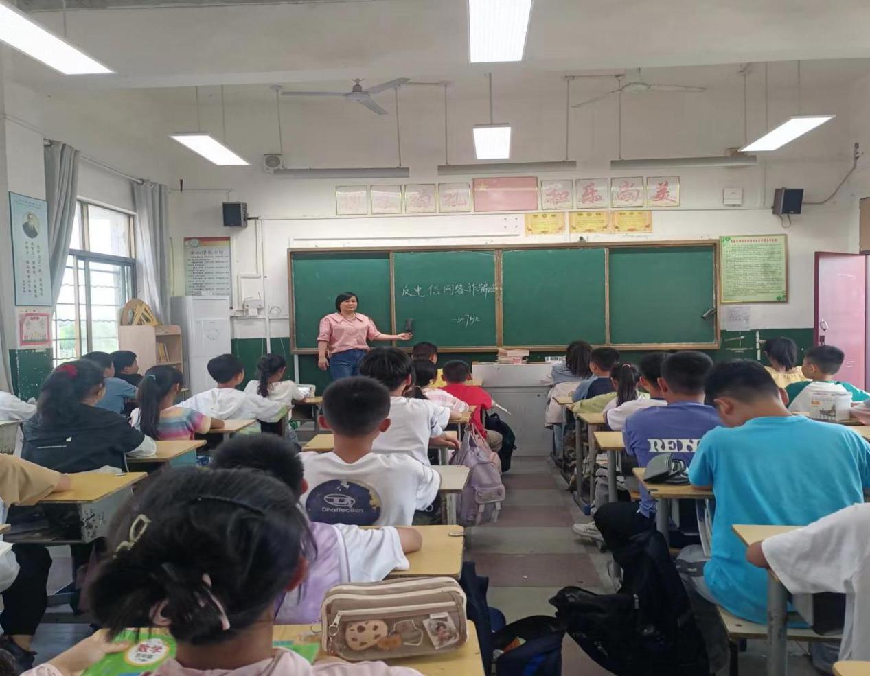 6cf22e0e3b3dc46865a29065ddec077