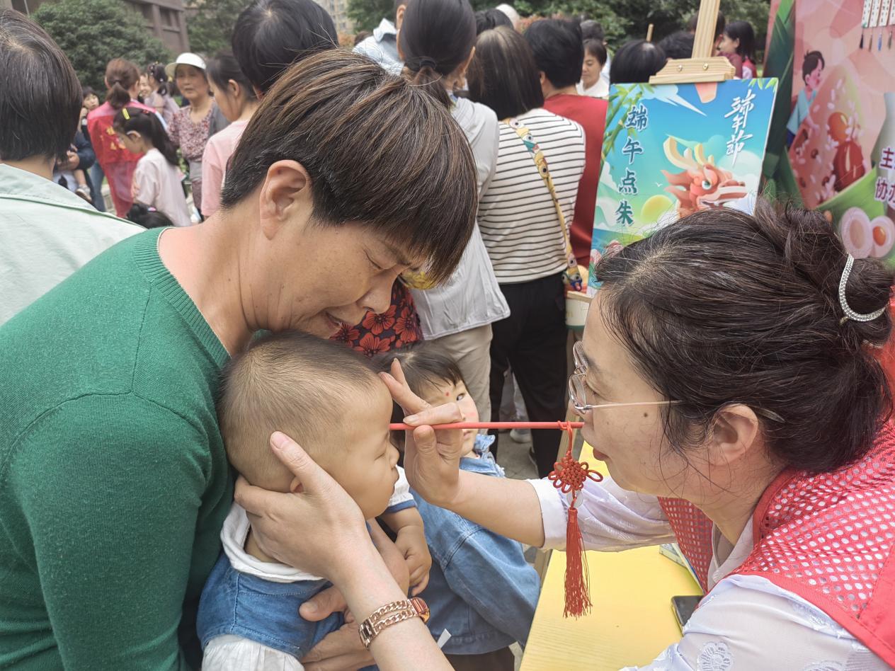 bcb98fa18c9d7965a9595276273aabb