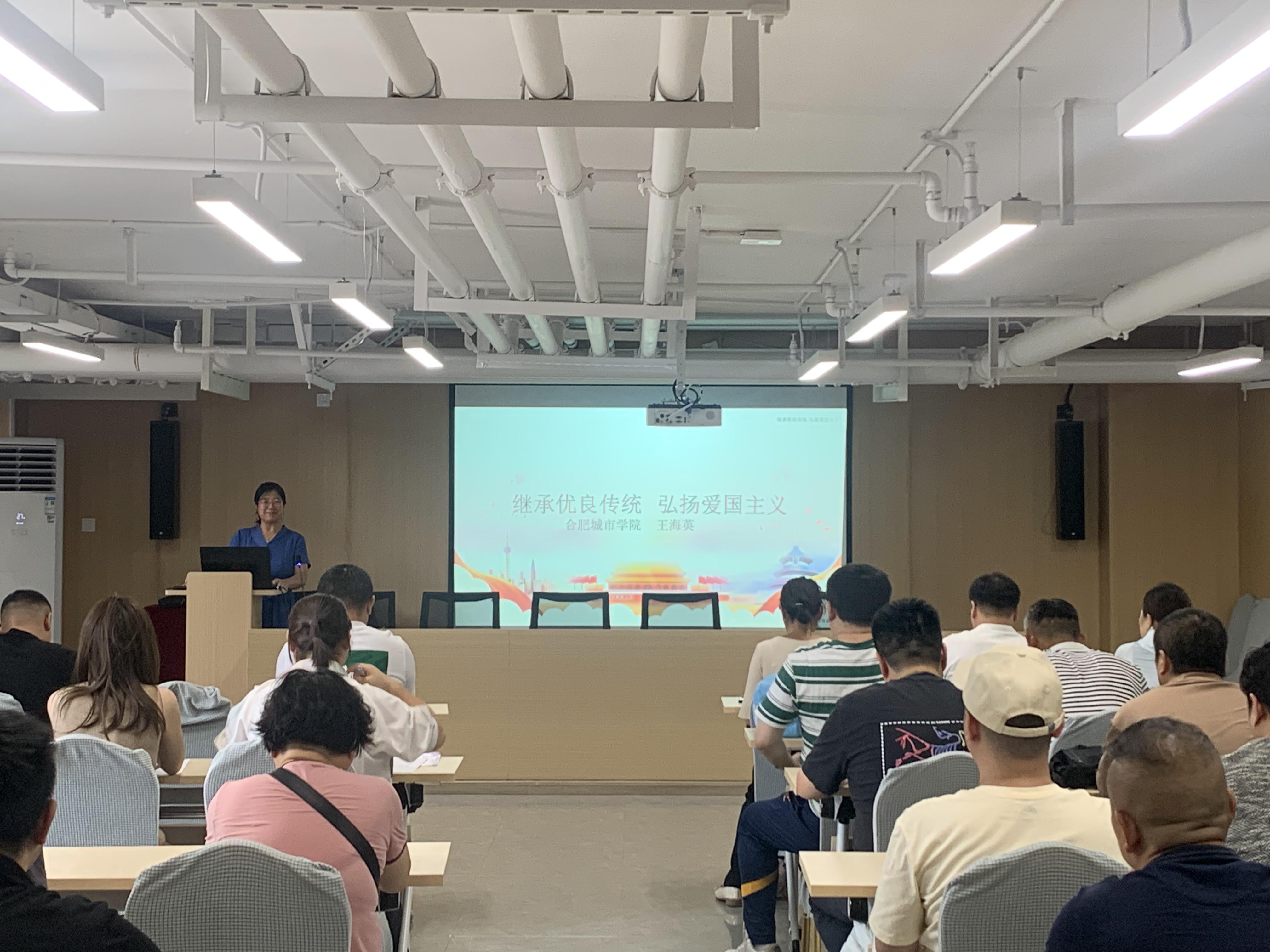 8b2eeb75da8537bb5e01567e3f14320