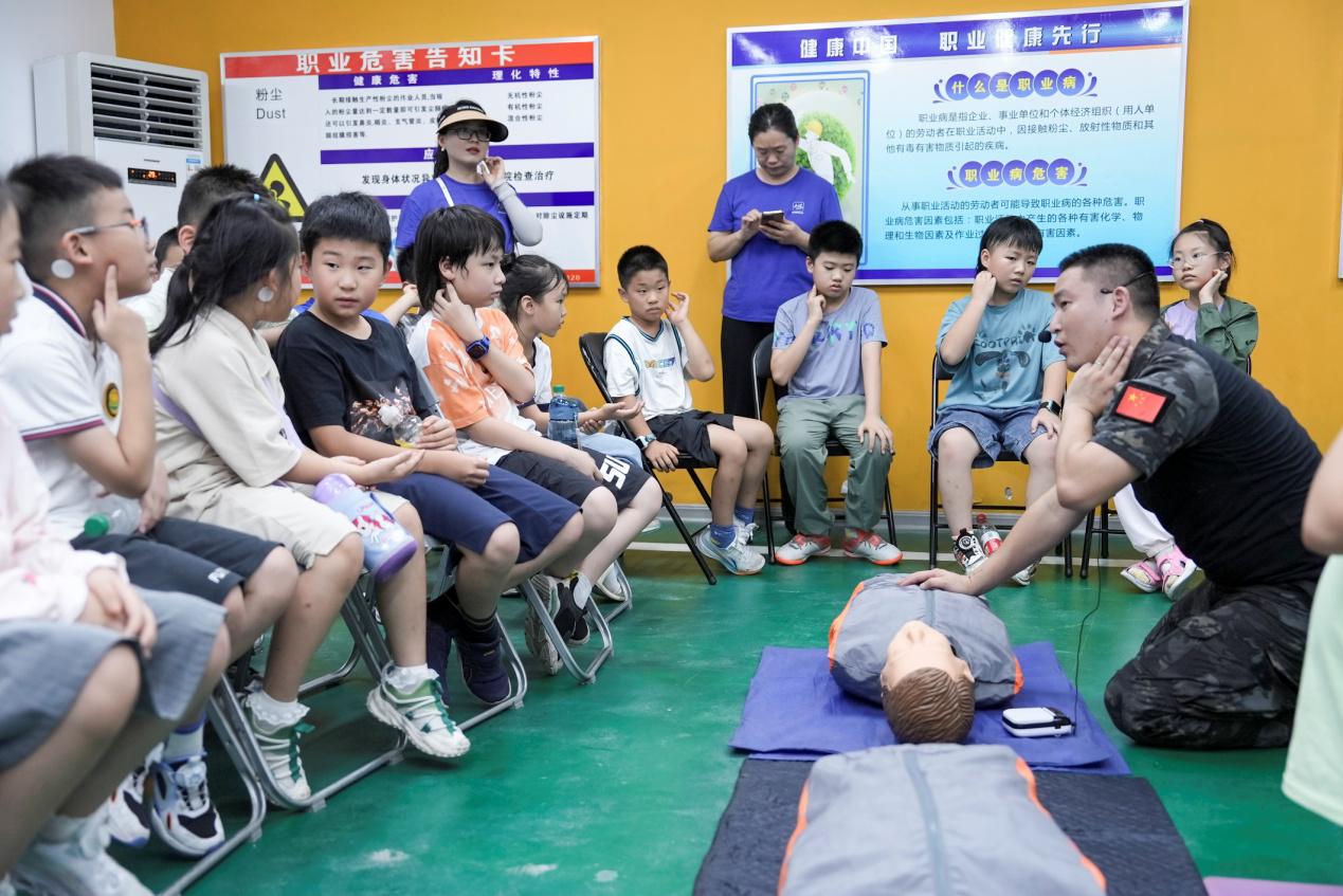 G:\林丽萍F盘资料\2024年\地震研学活动图片\DSC08207.jpg