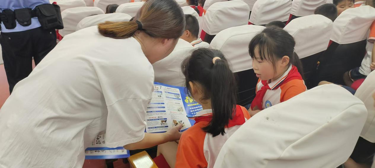 09e5f52cf844214cb327f701187791d