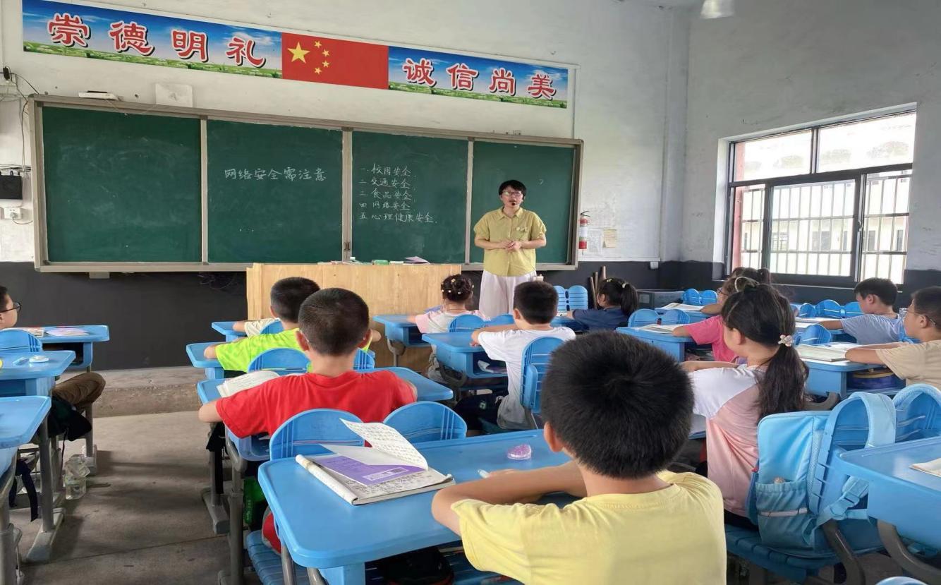 1db2370b8349ae4f30b3e7d8b76568e