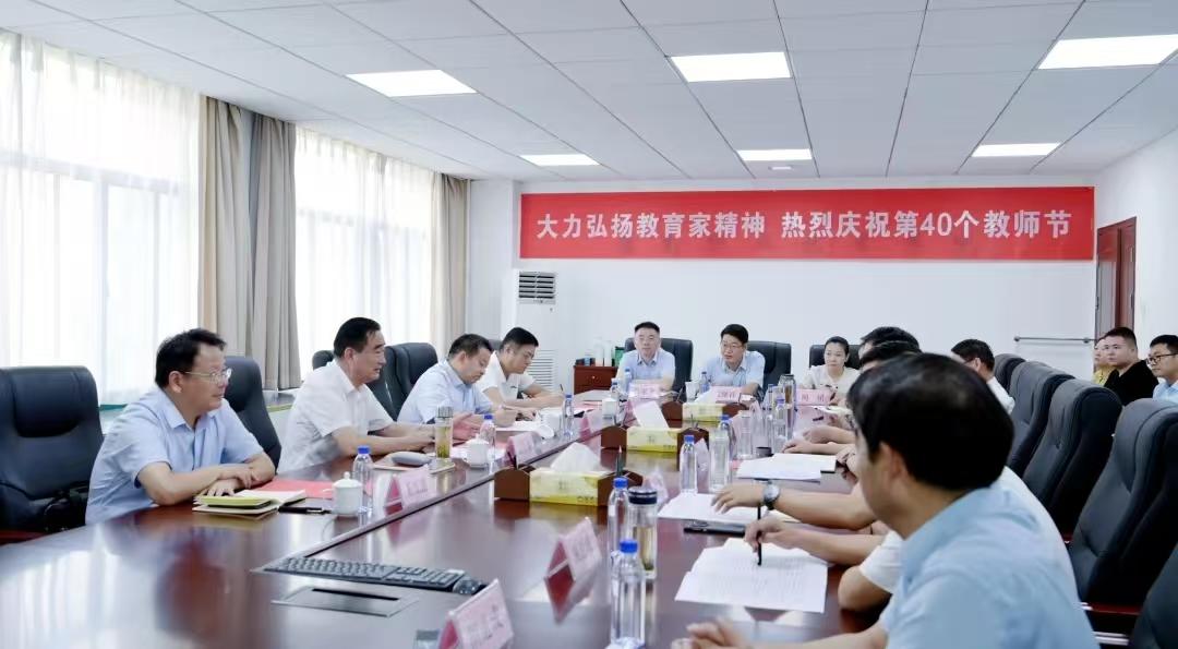 C:\Users\llp\Documents\WeChat Files\lenmony_349414797\FileStorage\Temp\cd4b132d2a4eaa80b622979c1b304fc.jpg