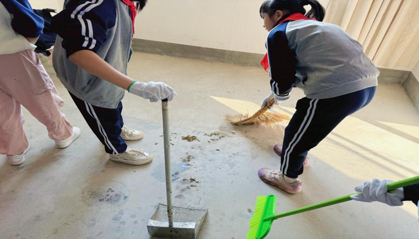 2024.10.11 重阳节 房间打扫卫生