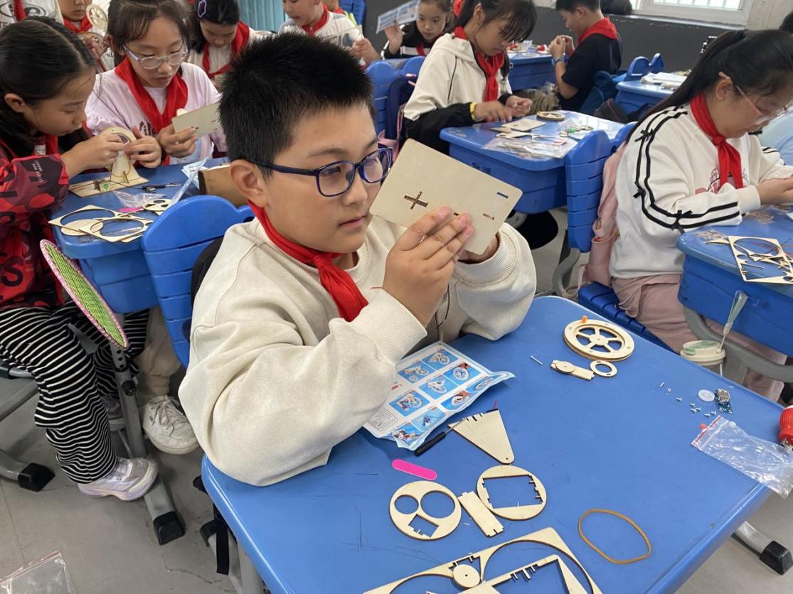 6ba3bd23d194721ac34738e67e21a22