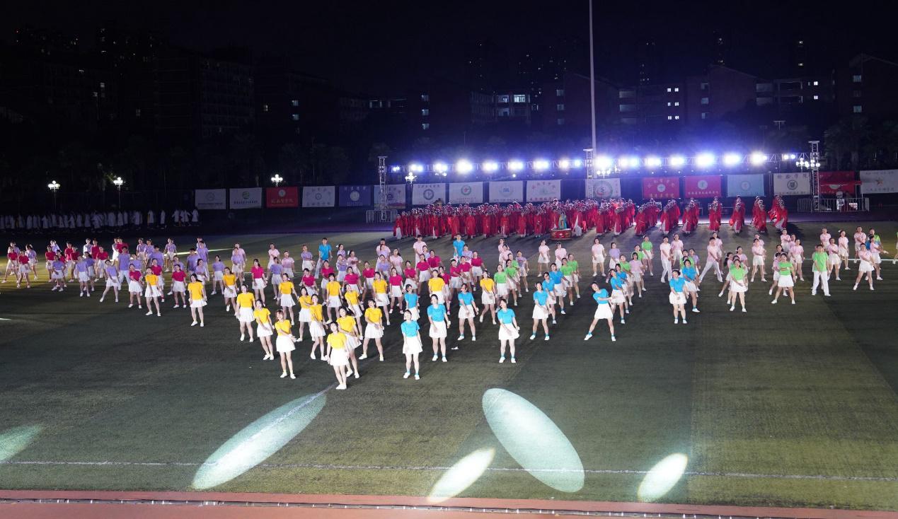 https://www.wnmc.edu.cn/__local/E/56/57/E681E42F1598A4CABB3629CDD85_D38D428F_5D674.jpg