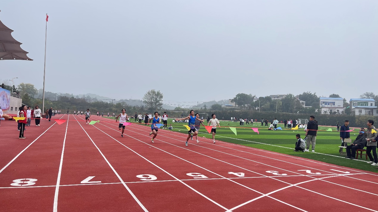 C:\Users\Administrator\Documents\WeChat Files\wxid_cq4gp7pd4ik322\FileStorage\Temp\0c88e8d53c6597f4bbde0158e53a579.jpg