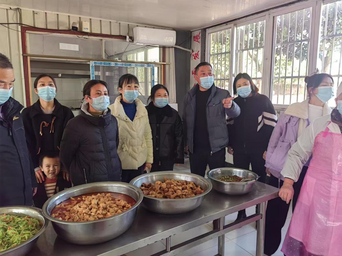 516ef984a1413ee1f76b04982a1cbd9