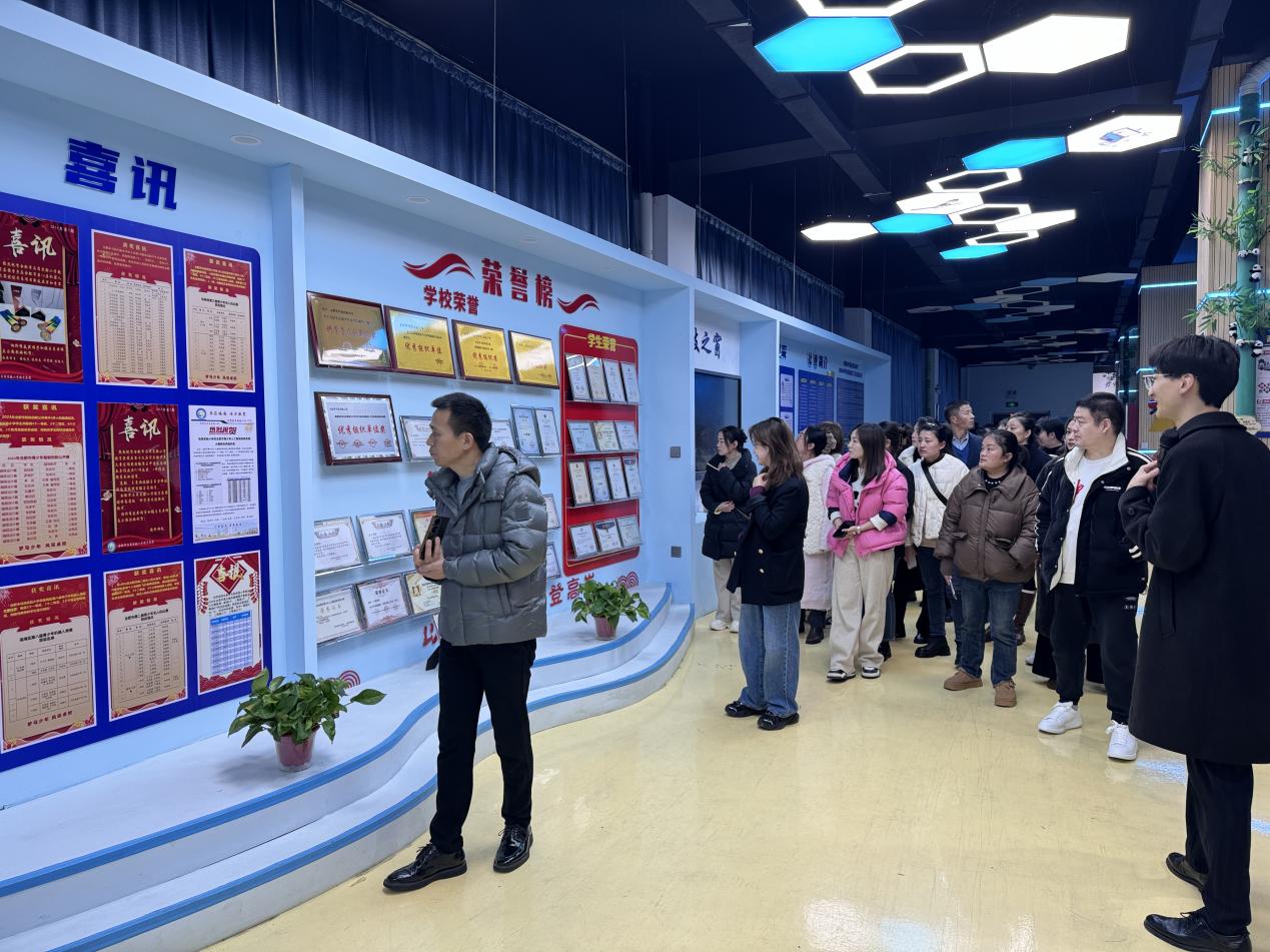 cc8886e1d380f7827111b5375ab475f